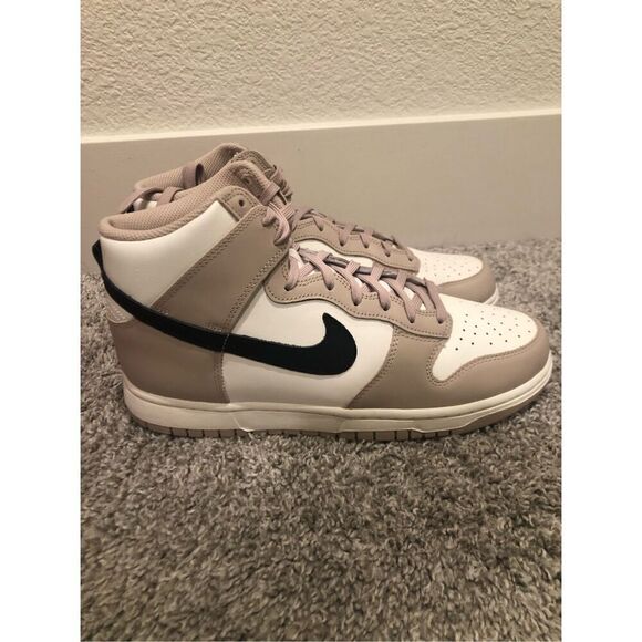 Nike Womens Dunk High Fossil Stone/Black-Sail Size 10.5 - Picture 2 of 6